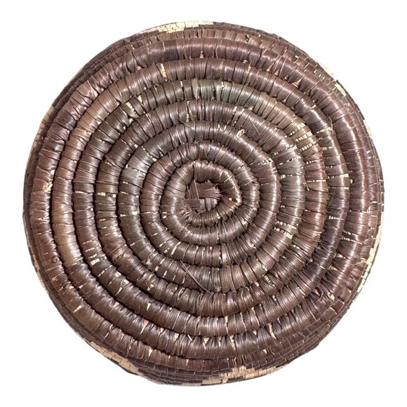 Vintage Handwoven Natural Coil Basket Triangles Tribal Catch All Accent SW 6.5" - Picture 7 of 7